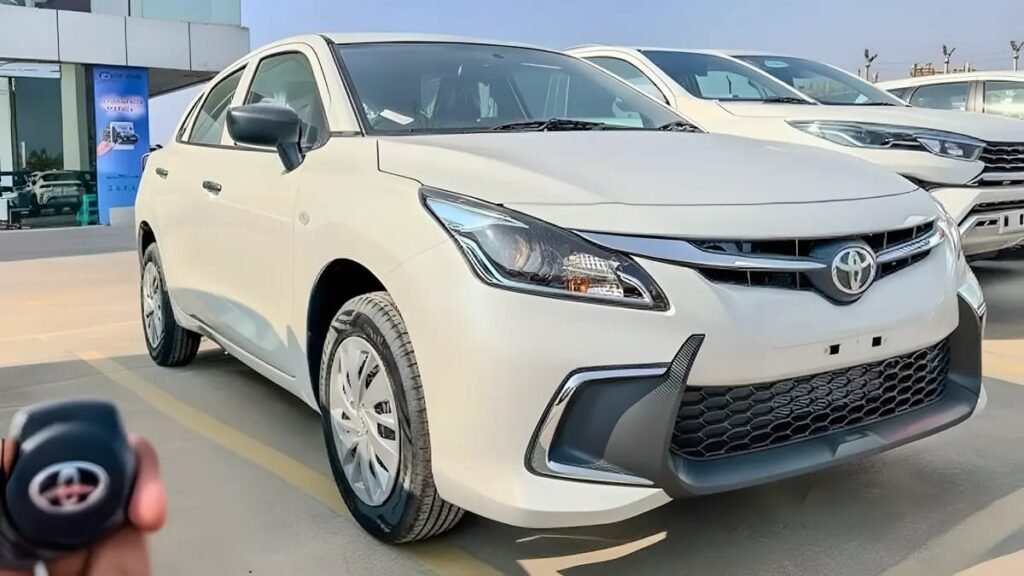 Toyota Glanza Launch 2026: Comfortable 5-Seater Hatch With Climate Control, Digital Cluster & Ambient Lighting